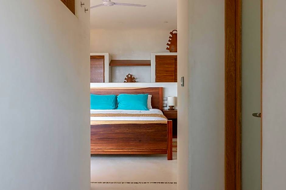 Casa Roni by Xeno - 5 Bedroom Luxury Villa with Ocean View