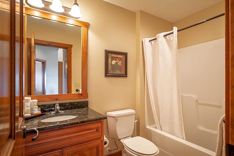 The Lodges at Table Rock by Capital Vacations