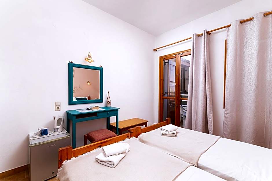Eva Marina Hotel
