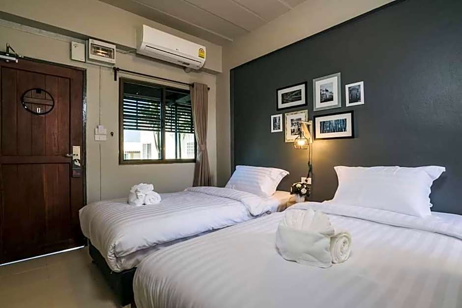 Photo 1 of 6 of Standard 2 Beds