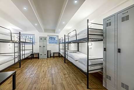 Hostel ONE
