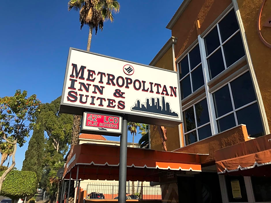 Metropolitan Inn & Suites