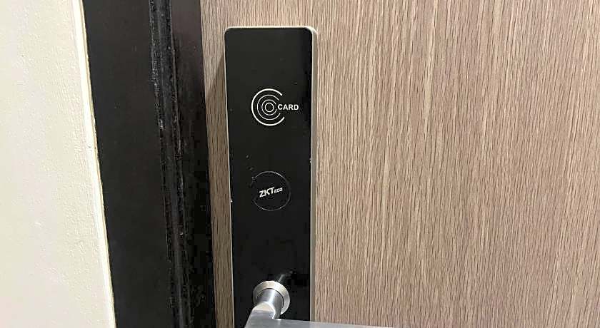 Brenn Hotel Semarang Mitra RedDoorz