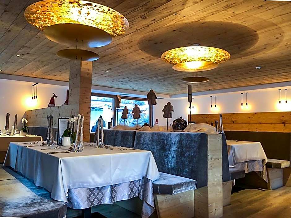 Hotel Cristallo - Wellness Mountain Living