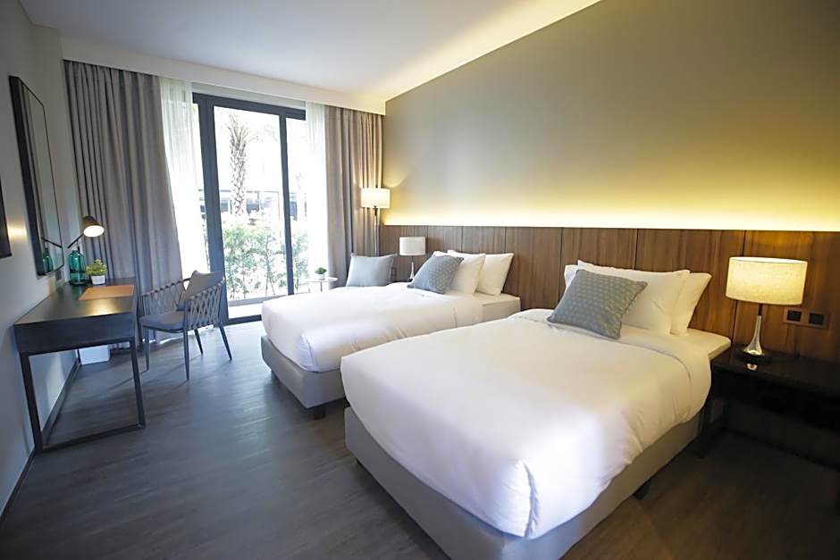 Photo 1 of 6 of Premier 2 Beds