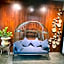 The Bedrooms Maeklong and Services Apartment