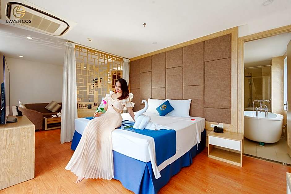 Photo 1 of 8 of 1 King Bed Suite, Ocean View