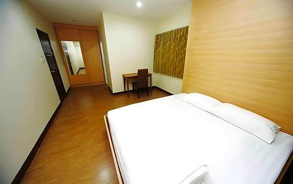 Central Place Serviced Apartment