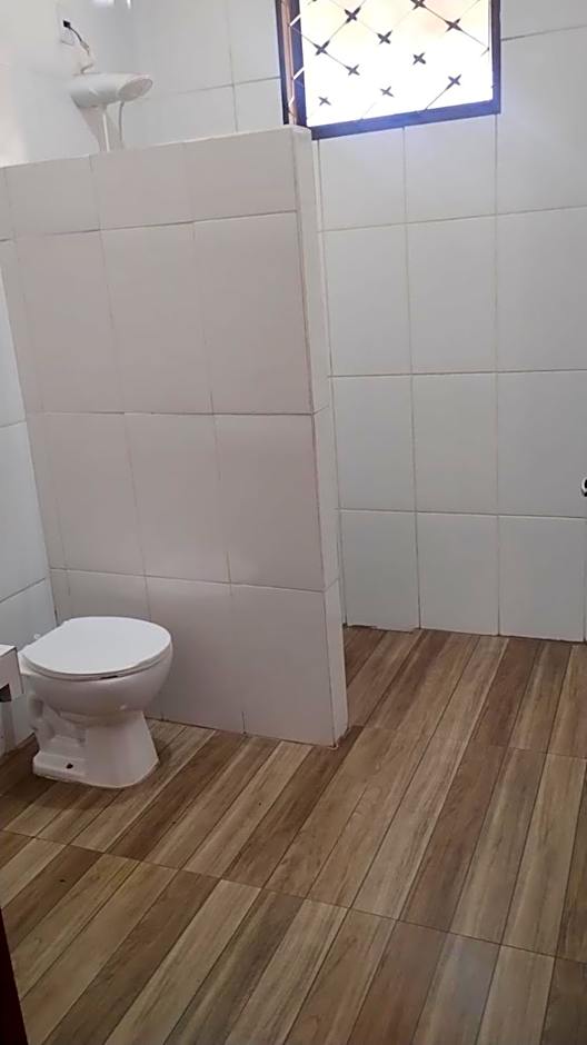 Otimo rancho com churrasqueira - Miguelopolis SP