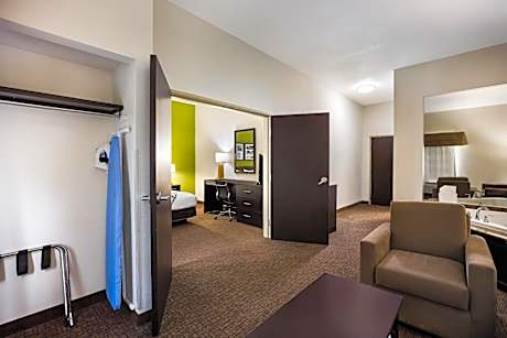 King Room with Whirlpool - Non-smoking