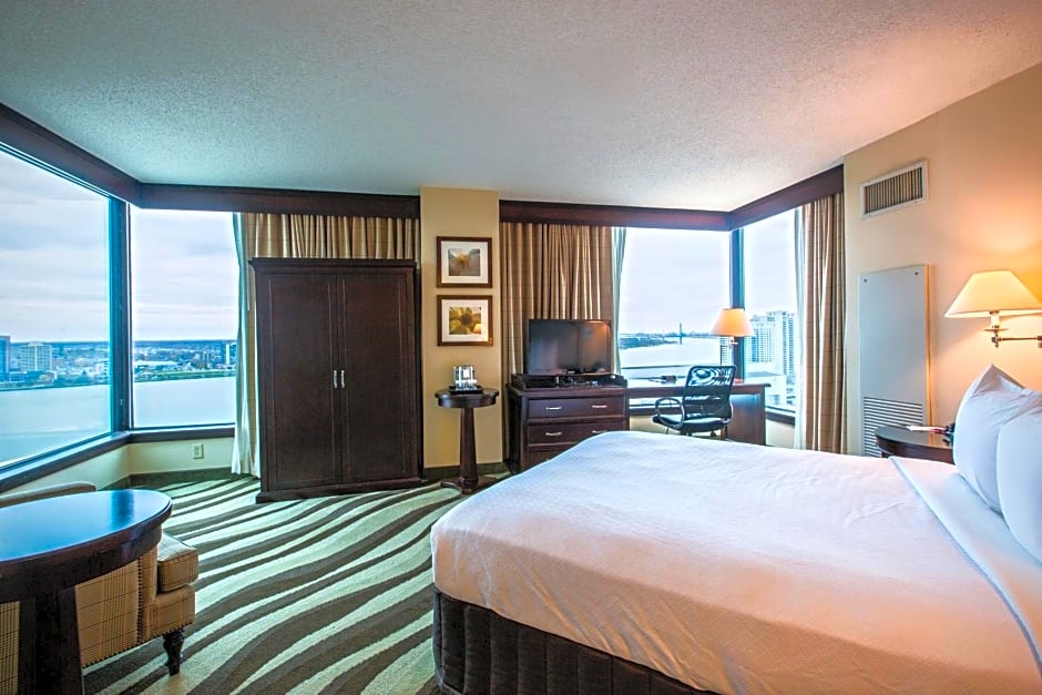Fort Pontchartrain Detroit, a Wyndham Hotel