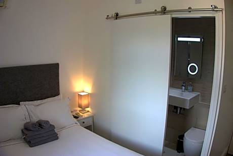 Micro Double with Wembley View