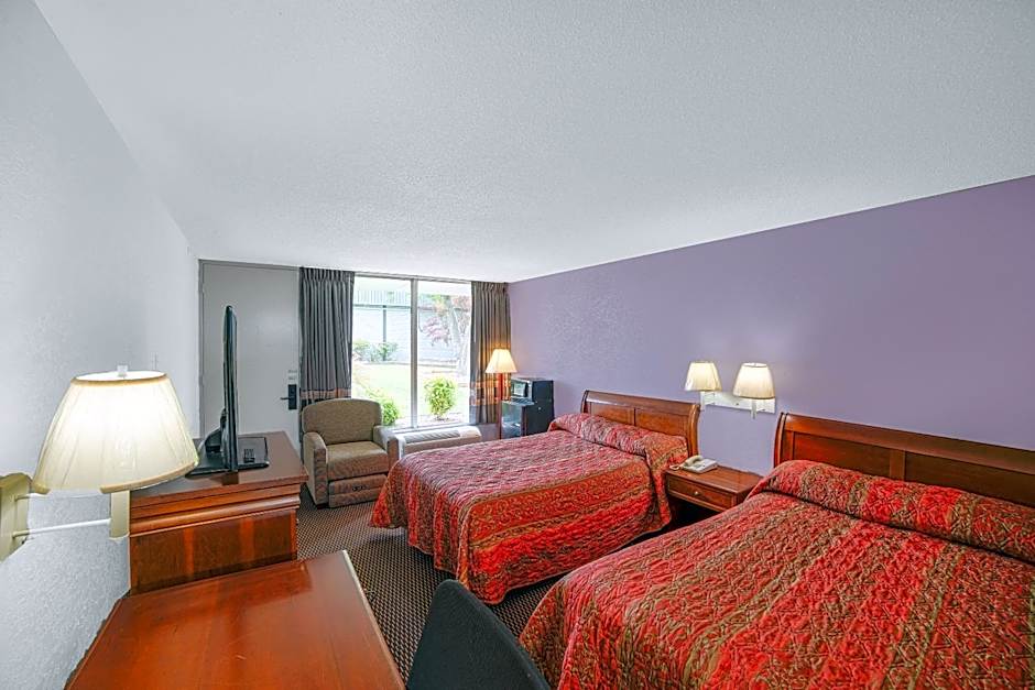 Masters Inn Selma Smithfield I-95 By OYO