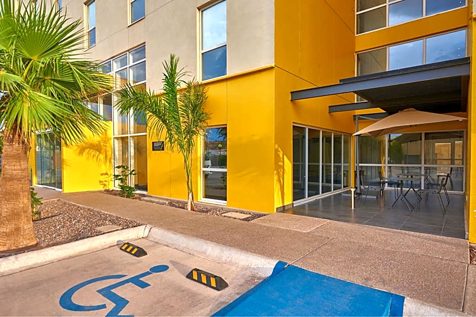 City Express by Marriott Comitan