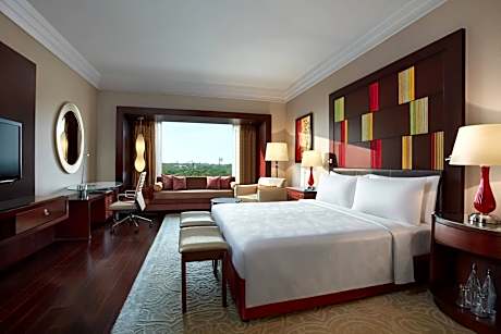 Executive Room Club lounge access 1 King