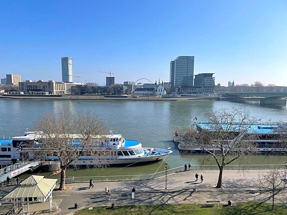 Rhein Hotel St. Martin
