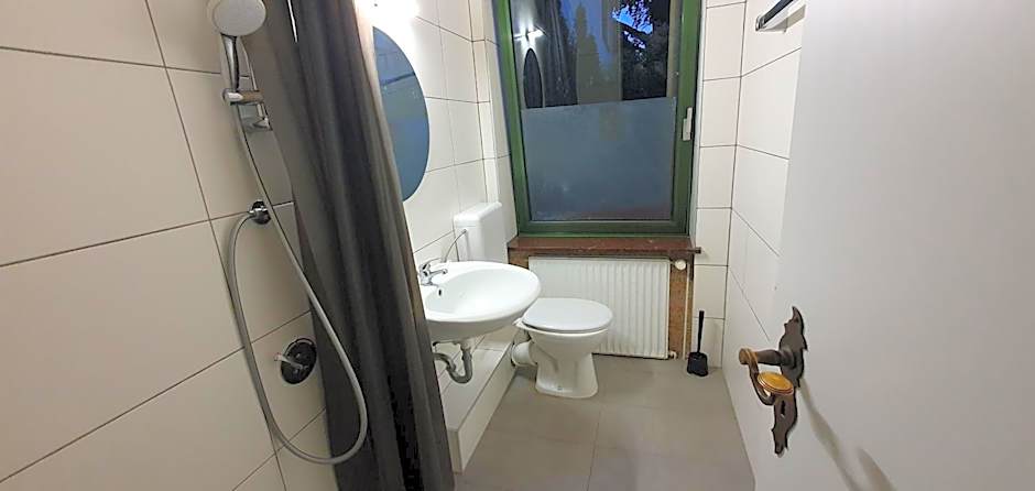 B I E S T O Aparthotel