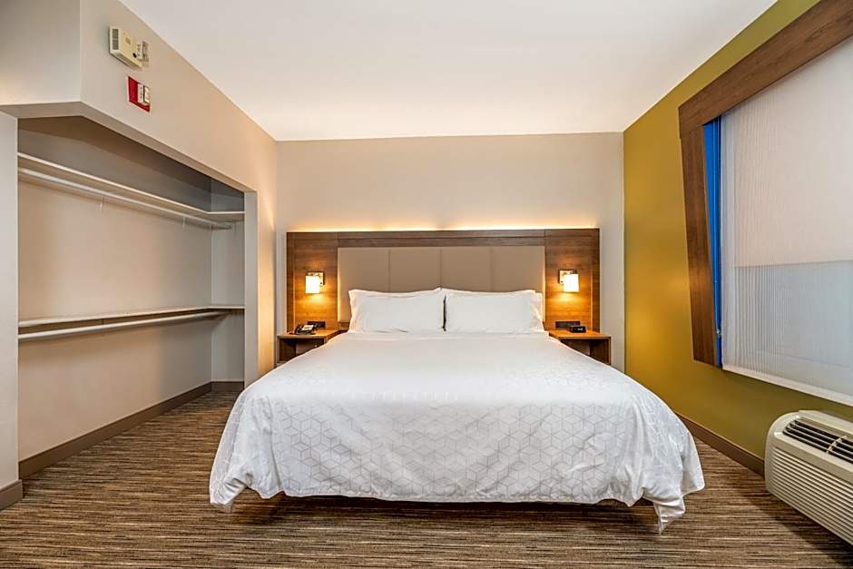 Holiday Inn Express Fremont - Milpitas Central By IHG