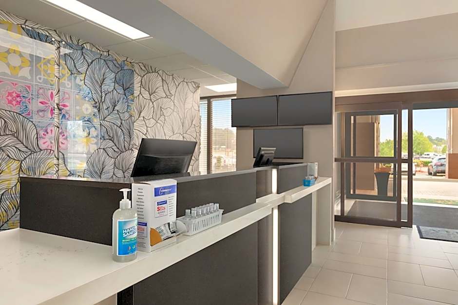 La Quinta Inn & Suites by Wyndham Dothan