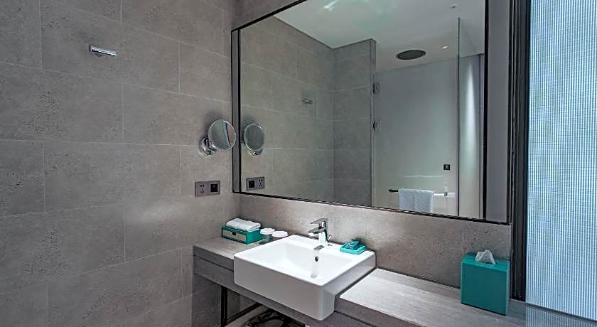 DoubleTree by Hilton Taizhou Shenxianju