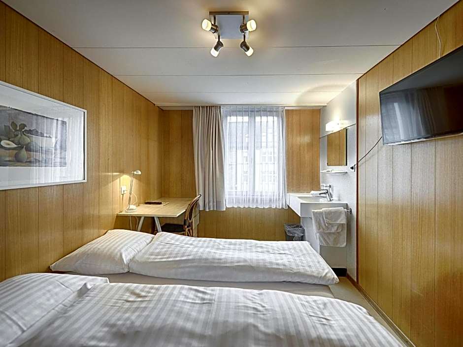 Hotel Weisses Kreuz
