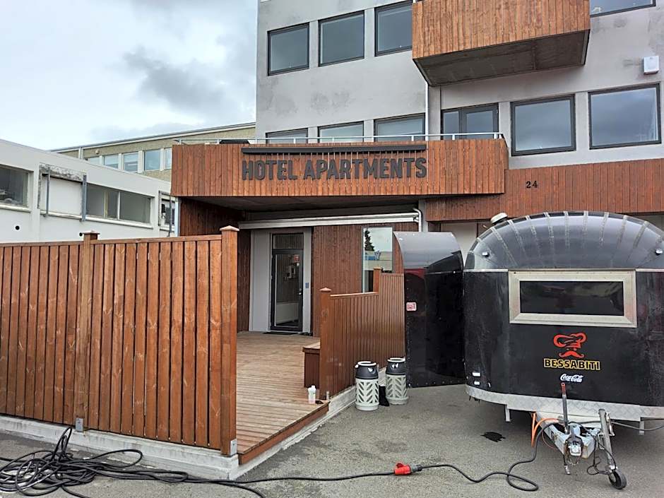 North Apartments Suites
