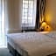 Hotel Garni "Am Ellinger Tor"