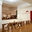 plumhostel