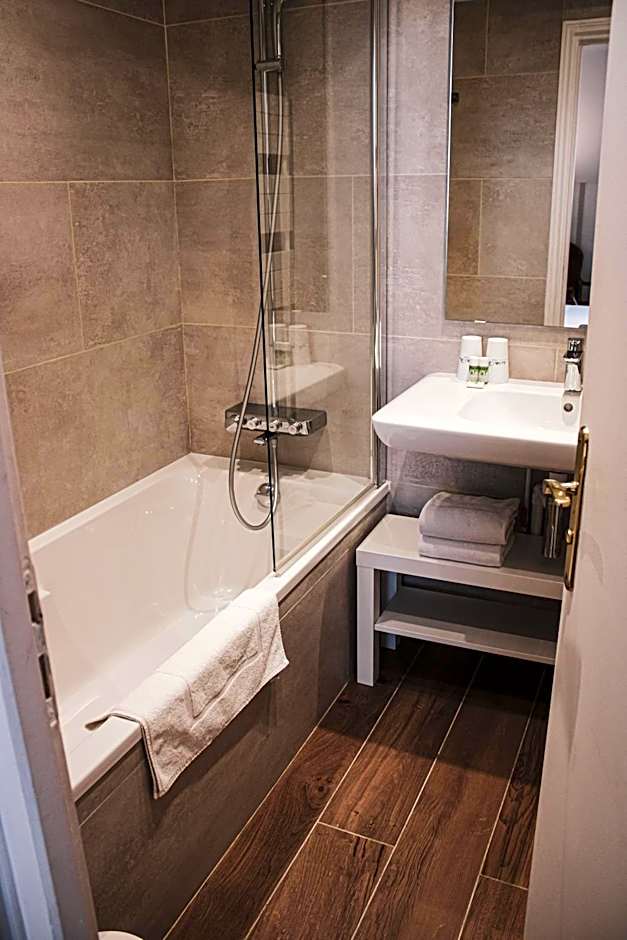 Hotel La Villa Fleurie