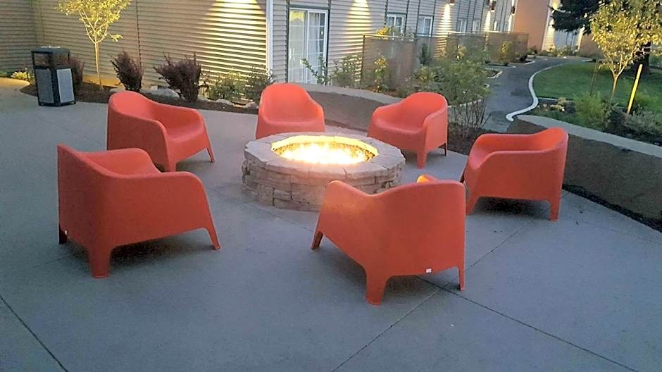 Ramada by Wyndham Spokane Airport