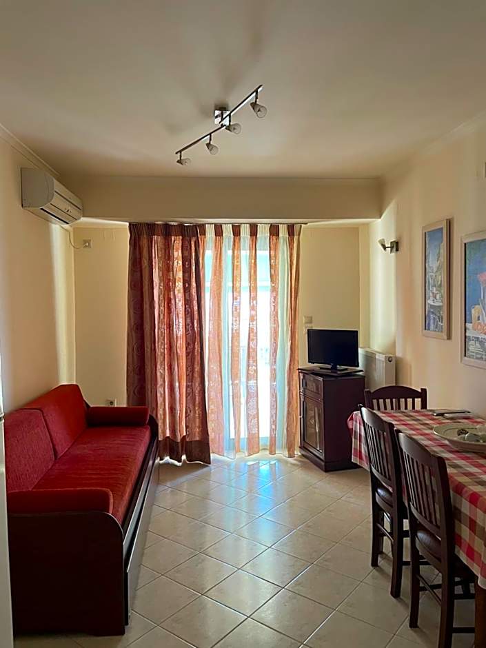 Dais Apartments