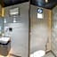 Hotel Golden Wings