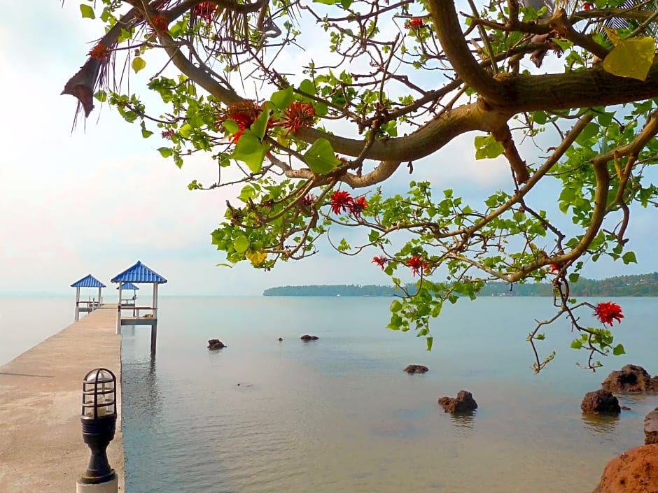 Koh Mak Buri Hut Natural Resort (SHA Extra Plus)