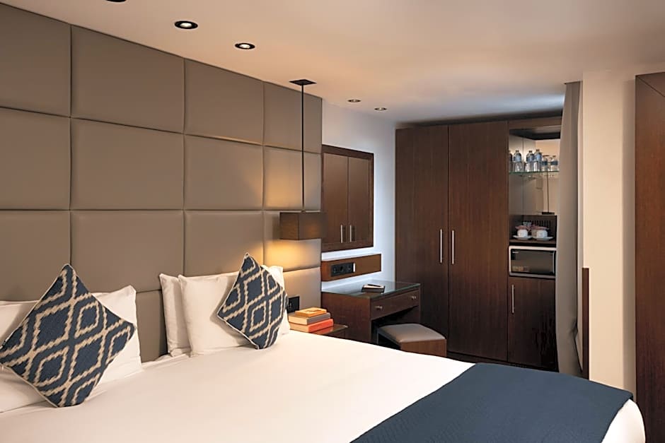 The Chilworth London Paddington