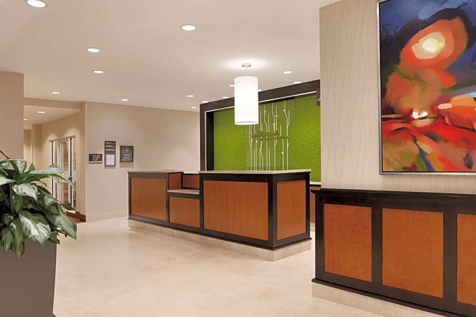 Hilton Garden Inn Falls Church