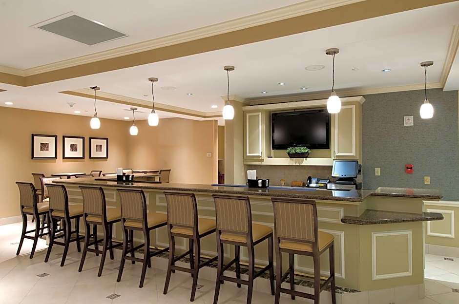 Hilton Garden Inn Westampton