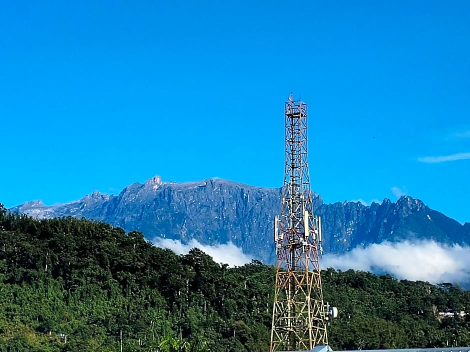 Suria Paradise Lodge