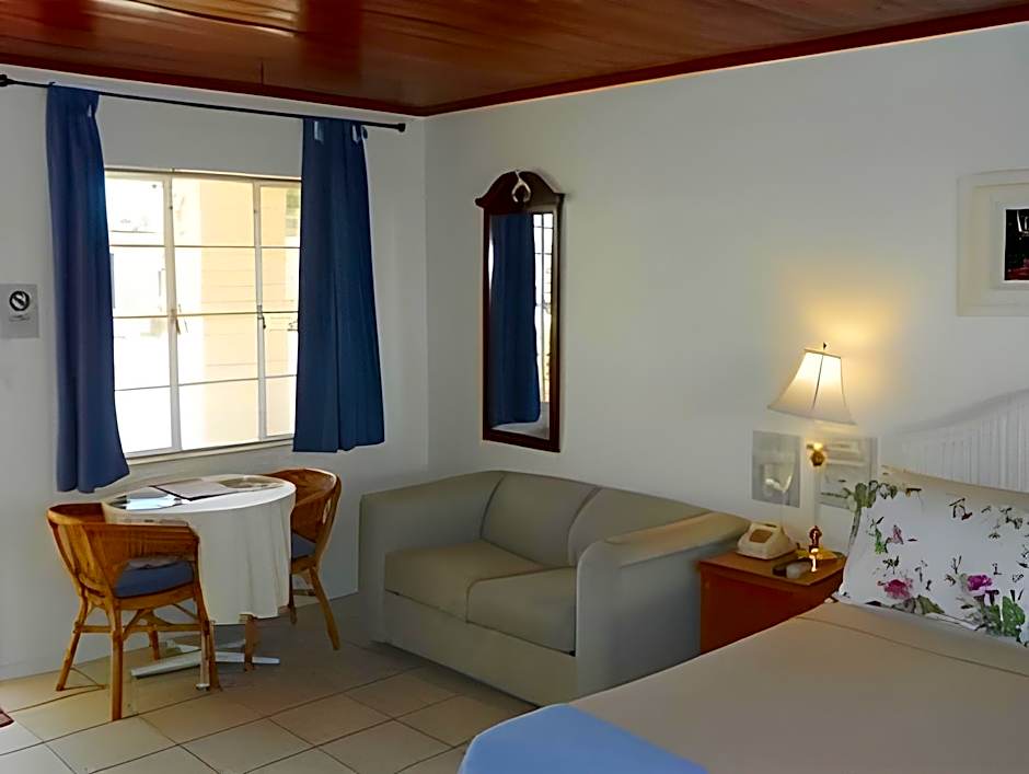 Island Breeze Inn - Venice