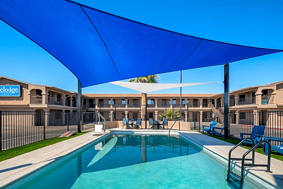 Travelodge by Wyndham Parker