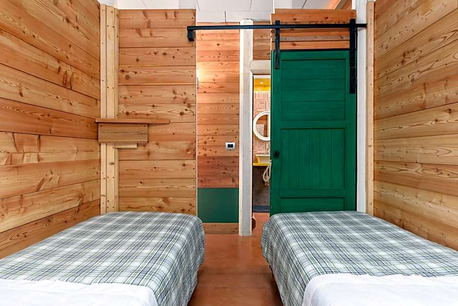 Ca'Luna Guest House