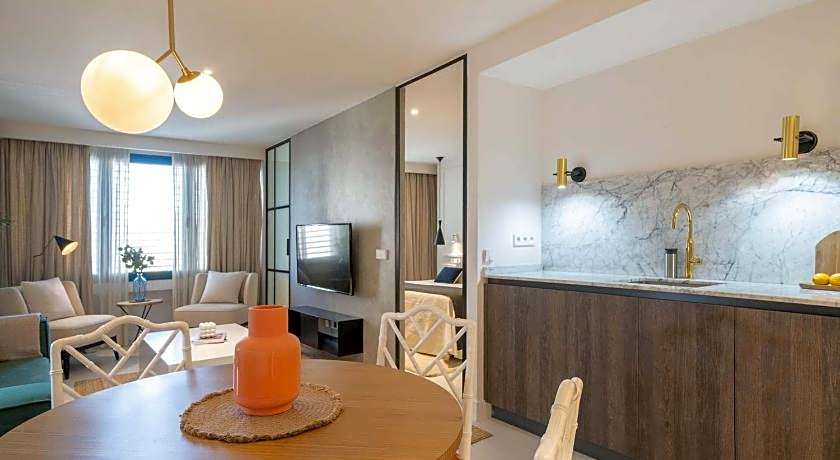 Apartmentos Eurobuilding 2