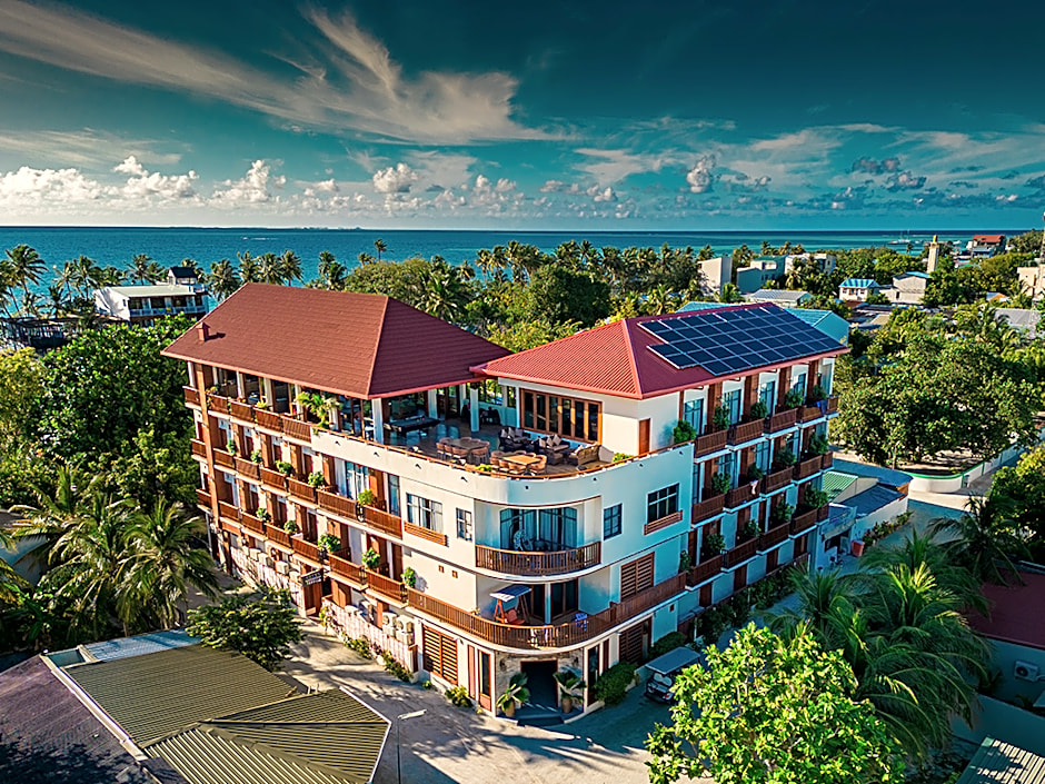 Araamu Hotels Maldives at Dhiffushi