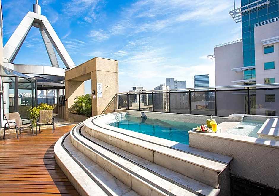 Estanplaza International