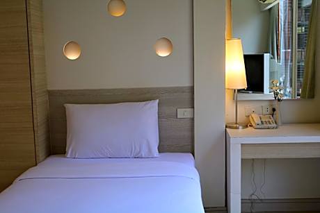Economy Single Room