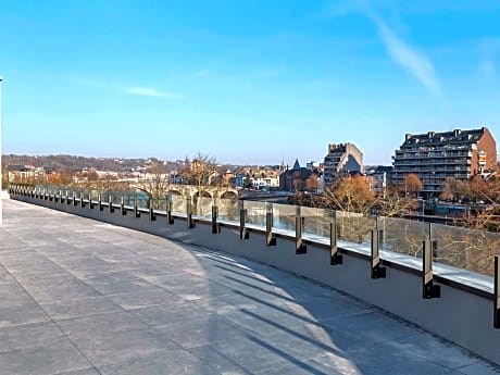 Privilege King Room with River View - Terrace Access