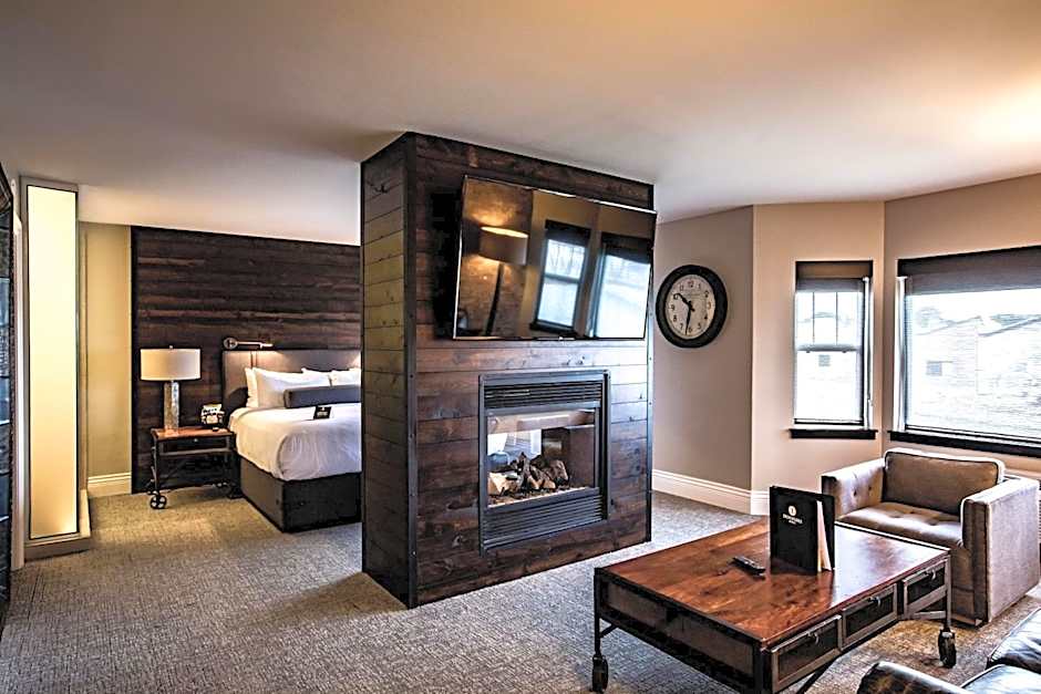Ironworks Hotel