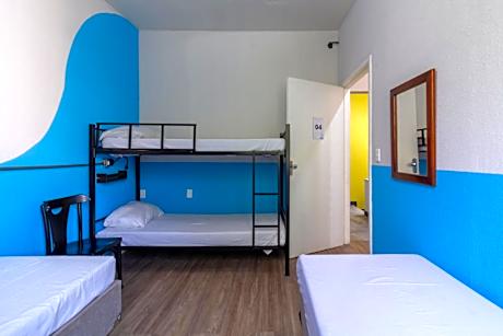 Classic Quadruple Room