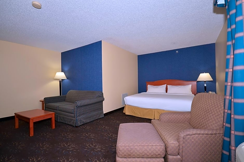 Ramada by Wyndham Santa Fe