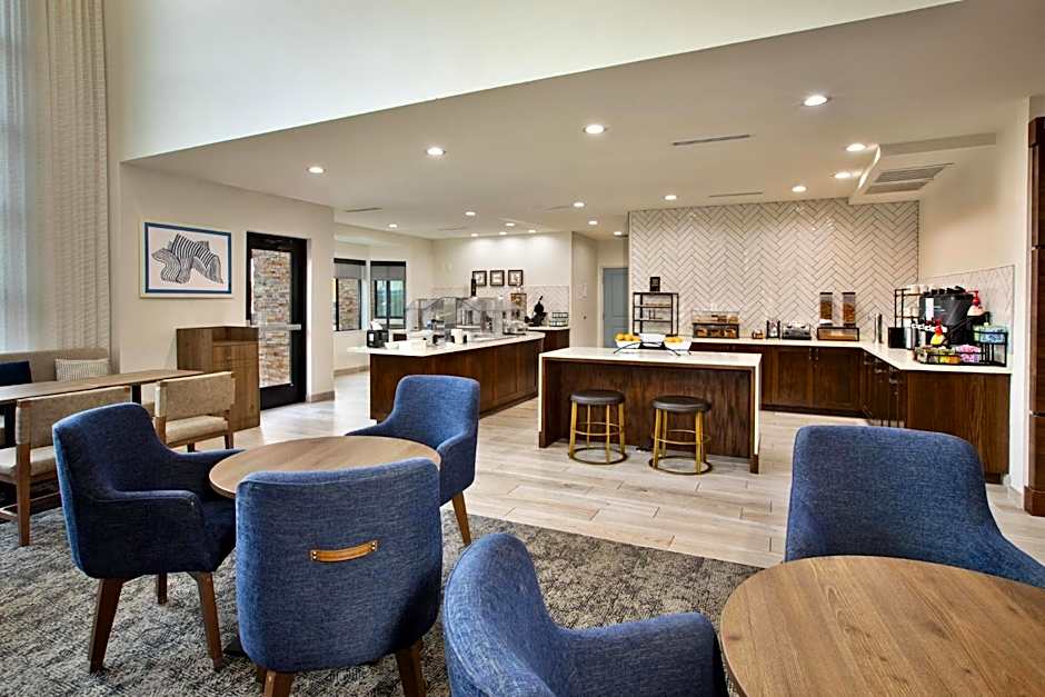 Staybridge Suites Ames By IHG