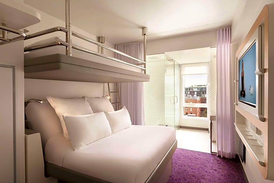 YOTEL Boston